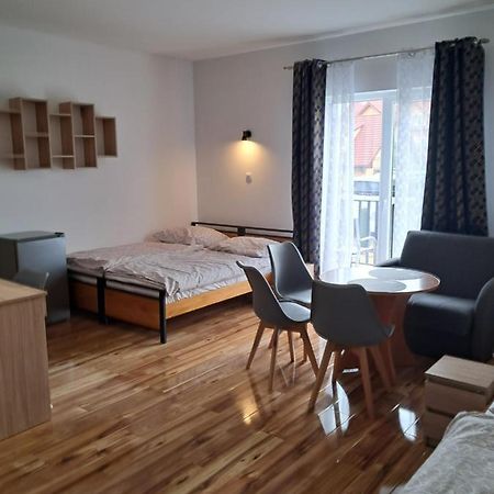 Osrodek Wczasowo-Kolonijny Bazylak Rewal Exterior foto